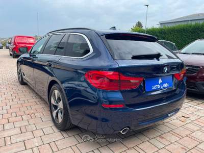 BMW Serie 5 530d Futura d Touring mhev 48V Business auto Blu/Azzurro usata Sarego