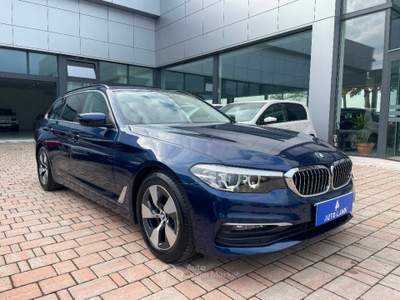 BMW Serie 5 530d Futura d Touring mhev 48V Business auto Blu/Azzurro usata Sarego