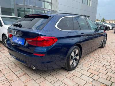 BMW Serie 5 530d Futura d Touring mhev 48V Business auto Blu/Azzurro usata Sarego