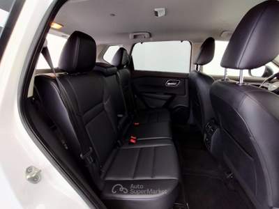 Nissan X-Trail e-Power e-4orce 4WD 7 posti Tekna Bianco usata Lurate Caccivio