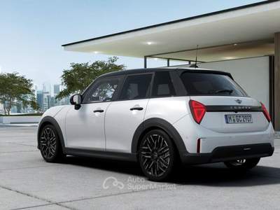 MINI Clubman 1.5 C Favoured Auto Bianco usata Padova