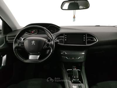 Peugeot 308 BlueHDi 130 S&S EAT6 SW Allure Bianco usata Barletta