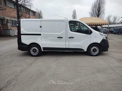 Renault Trafic OK NEOPATENTATI, VEICOLO EURO6B, S&S. Bianco usata Reggio nell'Emilia