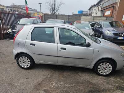 Fiat Punto Automobile per neopatentati in condizioni ottime GPL/BENZINA Grigio usata San Giuliano Milanese
