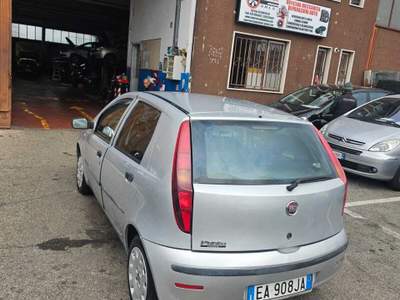 Fiat Punto Automobile per neopatentati in condizioni ottime GPL/BENZINA Grigio usata San Giuliano Milanese