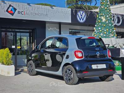 Smart ForFour 1.0 Passion 71cv twinamic Tua da €176 al Mese!! Nero usata Roma