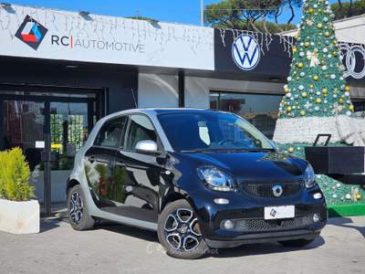 Smart ForFour 1.0 Passion 71cv twinamic Tua da €176 al Mese!! Nero usata Roma