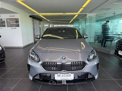 BMW Serie 1 118d d MSport Pro Grigio usata Nola