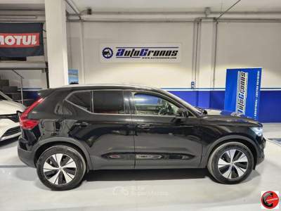 Volvo XC40 D3 AWD Momentum Nero usata Nocera Superiore