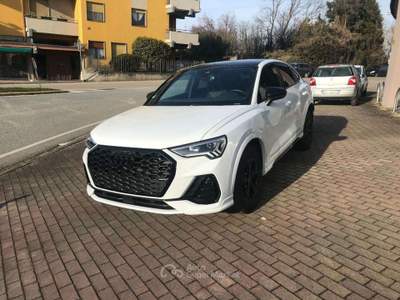 Audi Q3 1.5 IBRIDO-BENZ - S-LINE Bianco usata Briga Novarese