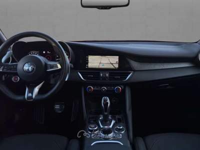 Alfa Romeo Giulia 2.9 T V6 AT8 Quadrifoglio Rosso usata Pieve di Cento