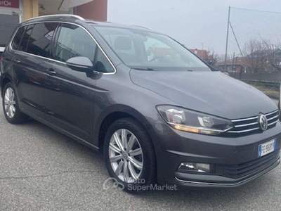 Volkswagen Touran 2.0 TDI 150cv Executive BlueMotion Grigio usata San Maurizio Canavese