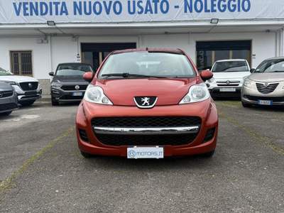 Peugeot 107 Sweet Years Arancione usata Francolise