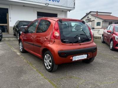 Peugeot 107 Sweet Years Arancione usata Francolise