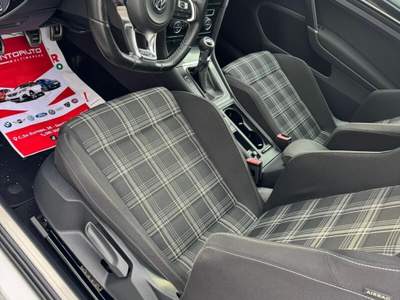 Volkswagen Golf VII 2013 3p 2.0 tdi Gtd Bianco usata Sant'Antimo