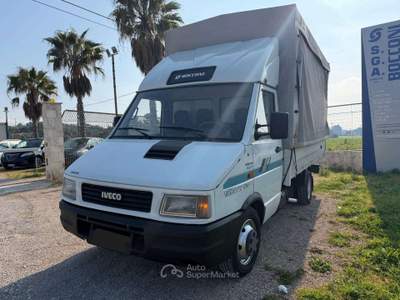 Iveco Daily 35-10 Bianco usata Massafra