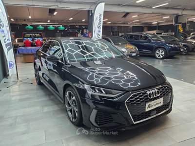 Audi A3 AUDI A3 SEDAN S-LINE LIMOUSINE 110CV Nero usata Torino