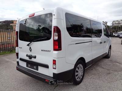 Renault Trafic T29 2.0 DCI ZEN 120CV L2H1 9POSTI NAV CLIMA ITALIA Bianco usata Roma