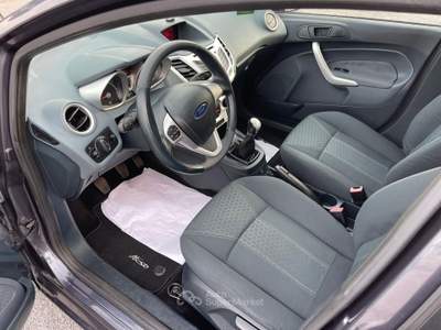 Ford Fiesta TITANIUM 5PORTE 1.4 GPL/BENZINA MANIACALE Grigio usata giugliano in campania