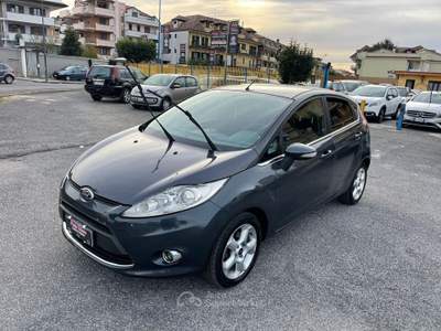 Ford Fiesta TITANIUM 5PORTE 1.4 GPL/BENZINA MANIACALE Grigio usata giugliano in campania