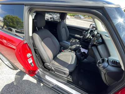 MINI 1.5 Cooper D Hype 5 COOPER 1.2BENZINA 70CV 100MILAKM EURO6 Rosso usata giugliano in campania