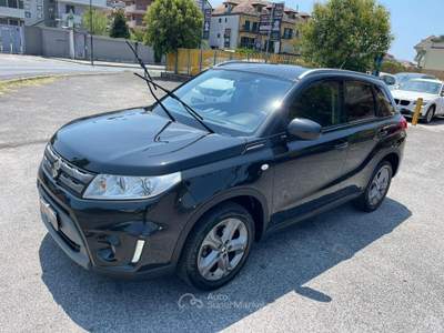 Suzuki Vitara V-TOP 1.6DDiS 120CV EURO6B Nero usata giugliano in campania