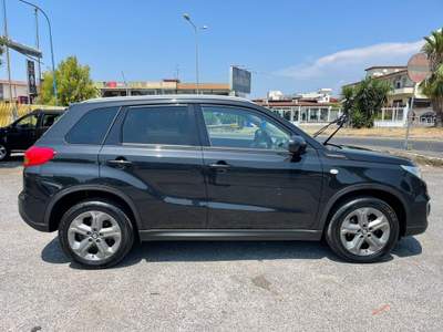 Suzuki Vitara V-TOP 1.6DDiS 120CV EURO6B Nero usata giugliano in campania