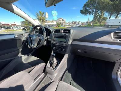 Volkswagen Golf HIGHLINE 6 SERIE 1.6TDI 105CV Grigio usata giugliano in campania