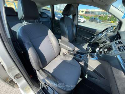 Ford C-Max Titanium Grigio usata giugliano in campania