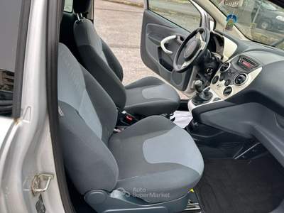 Ford Ka TITANIUM 1.2BENZINA 69CV 130MILAKM Grigio usata giugliano in campania