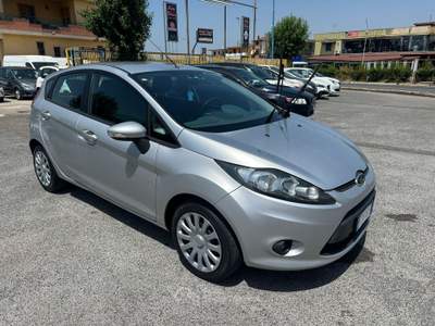 Ford Fiesta 1.4TDCI 68CV 5PORTE Grigio usata giugliano in campania