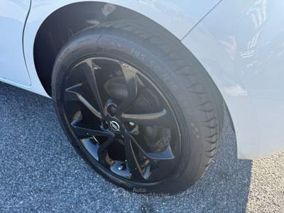 Opel Corsa 5PORTE 1.4GPL-TECH 90CV EURO6B Bianco usata giugliano in campania