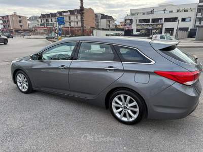 Hyundai i40 WAGON SW 1.7CRDi 136CV EURO5B Grigio usata giugliano in campania