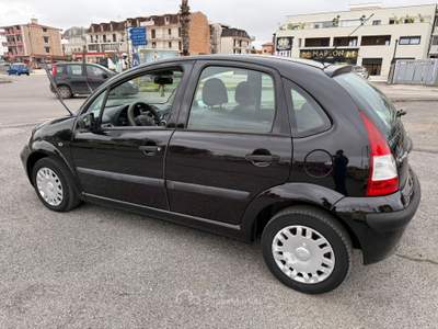 Citroen C3 1.1BENZINA 60CV OK NEOPATENTATI Nero usata giugliano in campania