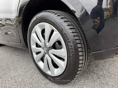 Citroen C3 EXCLUSIVE 1.2BENZINA 82CV EURO6B Nero usata giugliano in campania