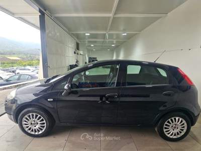 Fiat Punto 1.3 MJT 75CV 16V 5 porte Young Blu/Azzurro usata ADRANO