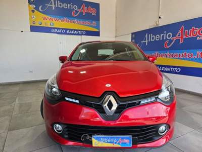 Renault Clio 1.5 dCi 8V 75CV 5 porte Wave Rosso usata ADRANO