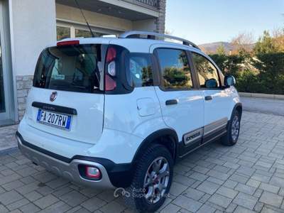 Fiat Panda 1.3 MJT 95 CV S&S 4x4 Bianco usata Cortona