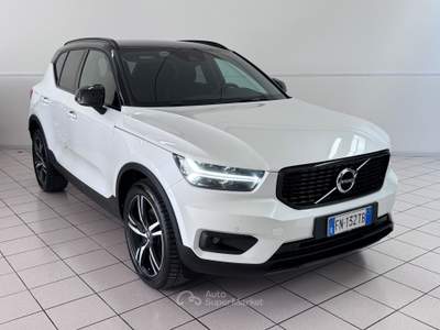 Volvo XC40 D3 2.0d 190cv GEARTRONIC AWD R-DESIGN Bianco usata Pollenza