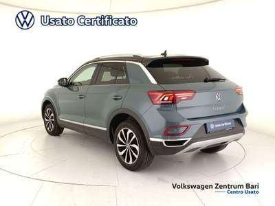 Volkswagen T-Roc 1.0 tsi style 110cv Blu/Azzurro usata Bari