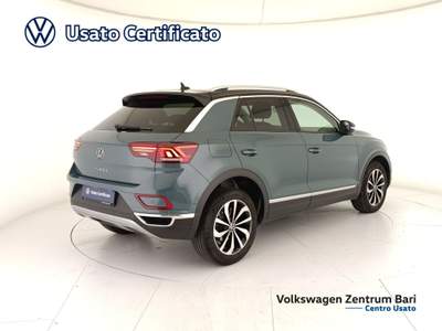 Volkswagen T-Roc 1.0 tsi style 110cv Blu/Azzurro usata Bari