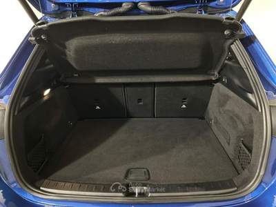 Mercedes-Benz GLA 200 D AMG Line Premium Plus 8G-DCT Blu/Azzurro usata Brescia
