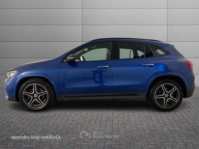 Mercedes-Benz GLA 200 D AMG Line Premium Plus 8G-DCT Blu/Azzurro usata Brescia