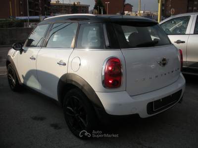MINI Countryman NEOPATENTATI Bianco usata Frosinone