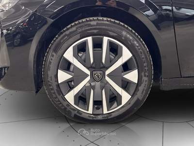 Peugeot 208 1.2 hybrid 100cv style e-dcs6 Nero usata Verona