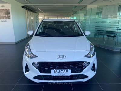 Hyundai i10 1.0 MPI AT Tech+ Connect Bianco usata Nola