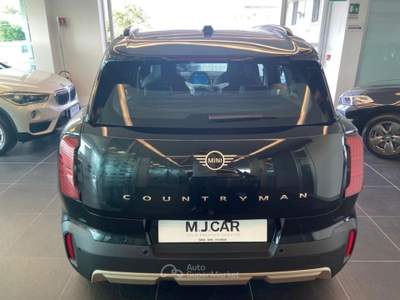 MINI Countryman D Favoured Countryman Nero usata Nola