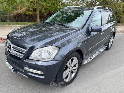 Mercedes-Benz GL Mercedes GL 350 7 Posti EURO 6 Motore 70.000km!!! Grigio usata Roma
