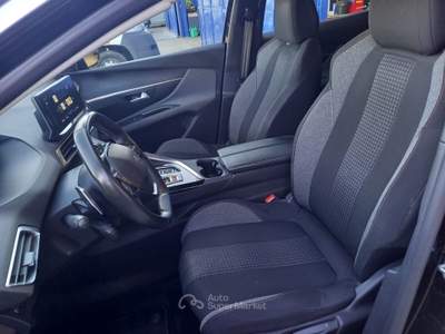 Peugeot 3008 1.5 HDi 131cv Automatica TAGLIANDATA Nero usata Roma