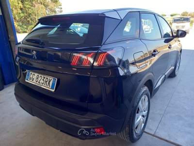 Peugeot 3008 1.5 HDi 131cv Automatica TAGLIANDATA Nero usata Roma